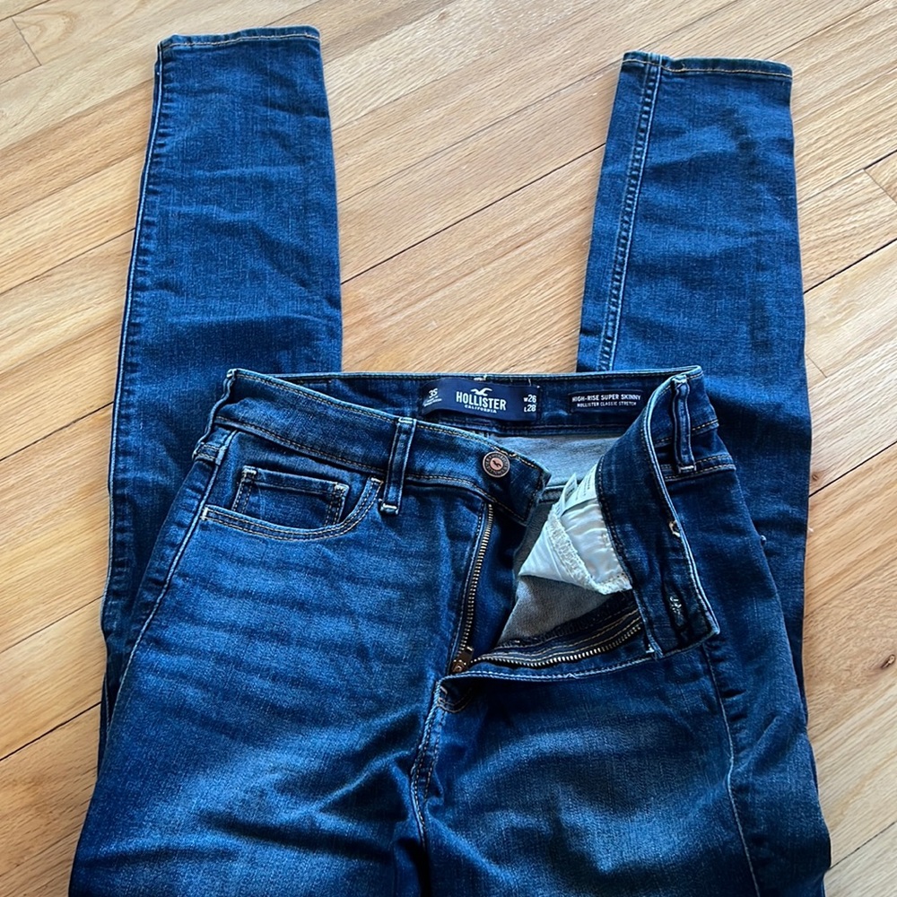 Hollister high rise super skinny